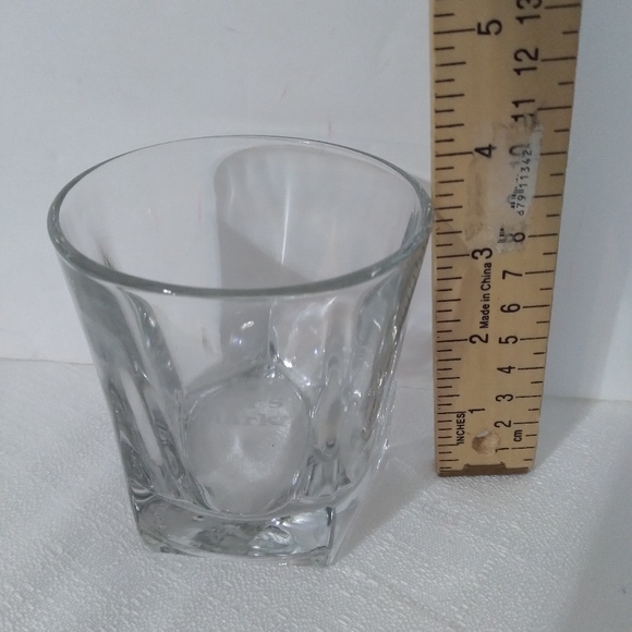 Pair of Maker’s Mark rocks glasses - Picture 2 of 5